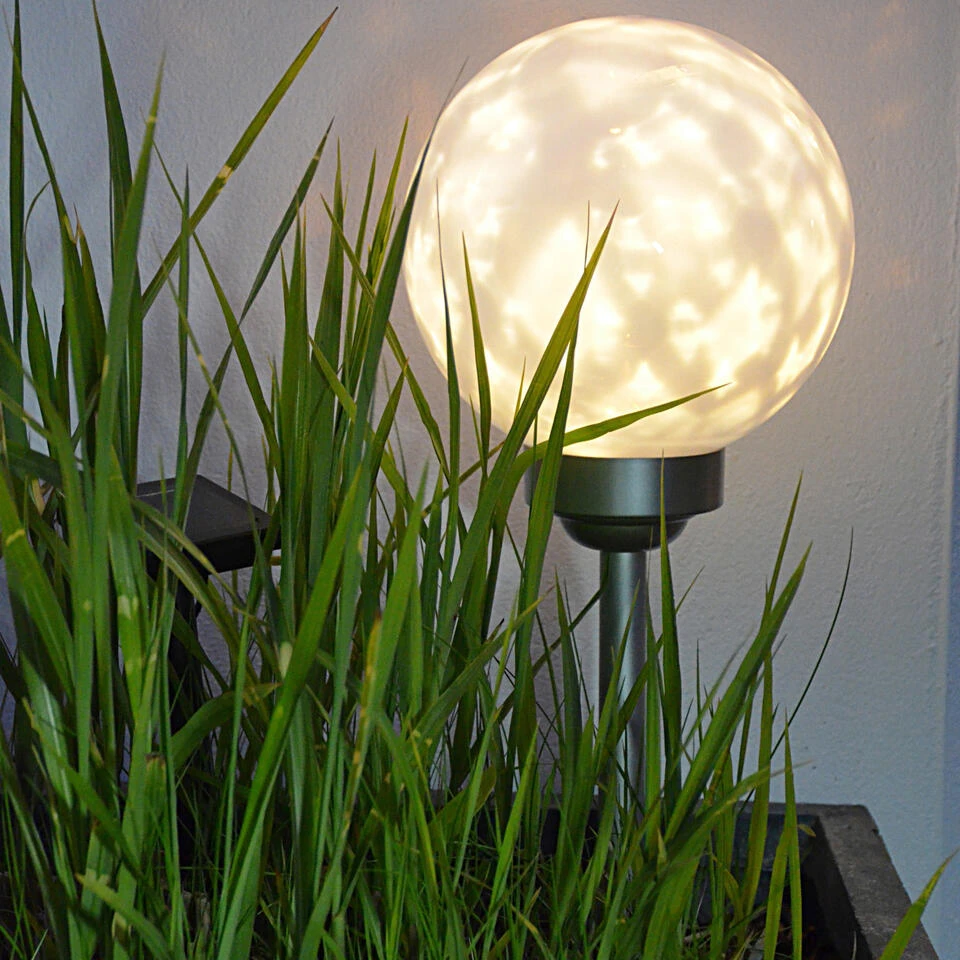 Prikspot - Bol - Solar Tuinverlichting - 20 Cm 4 Prikspot - Bol - Solar Tuinverlichting - 20 Cm - Afbeelding 2
